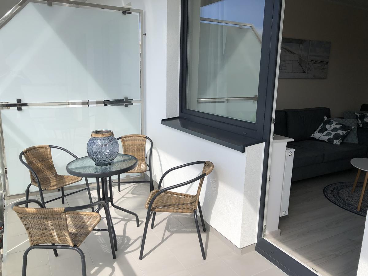 Apartament Superior Pastelowy Przy Plazy Kołobrzeg Exteriör bild