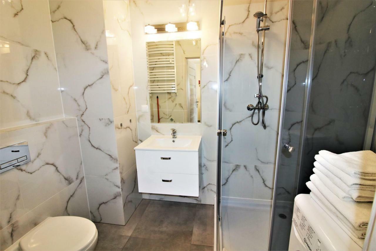 Apartament Superior Pastelowy Przy Plazy Kołobrzeg Exteriör bild