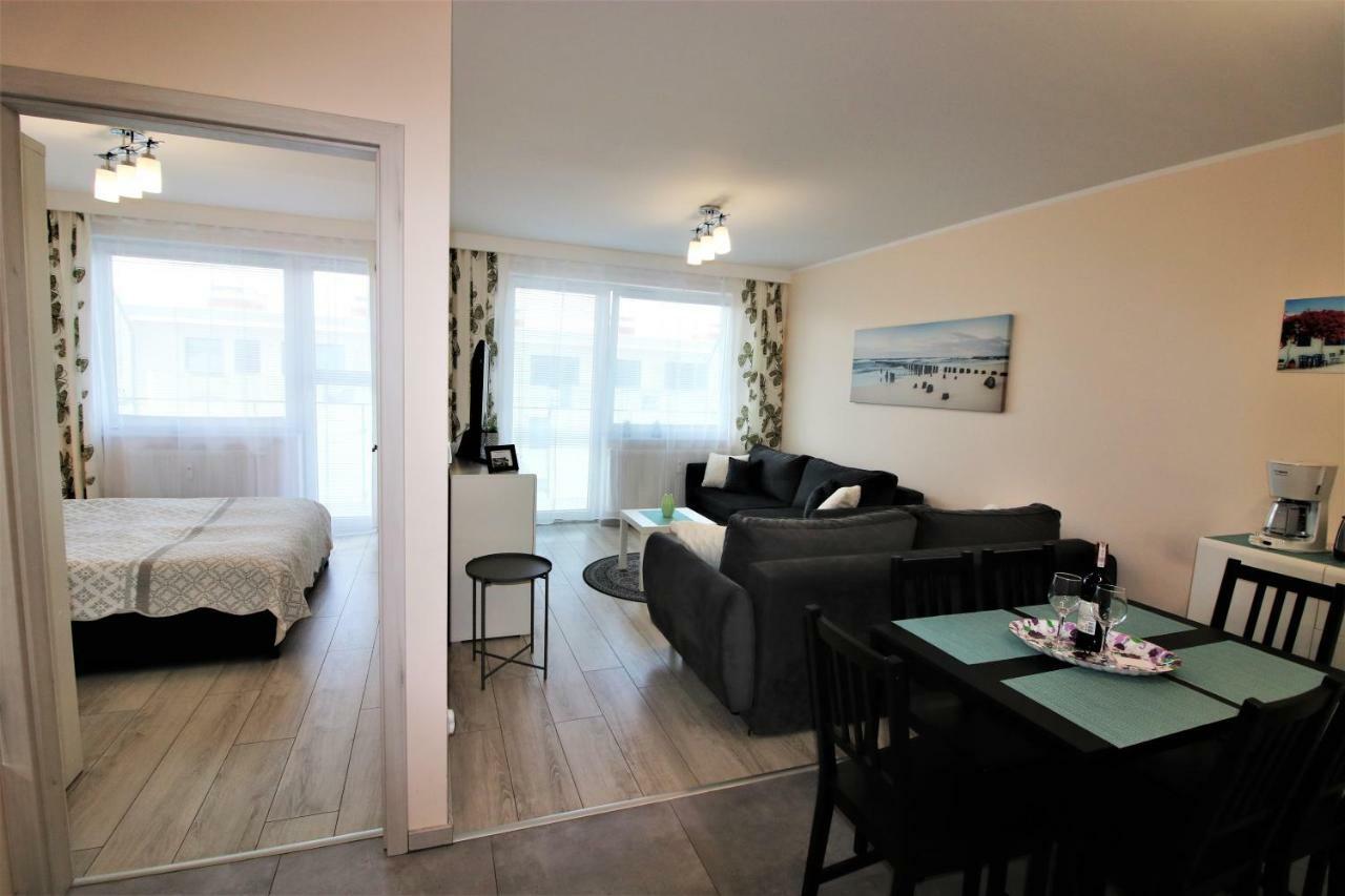 Apartament Superior Pastelowy Przy Plazy Kołobrzeg Exteriör bild