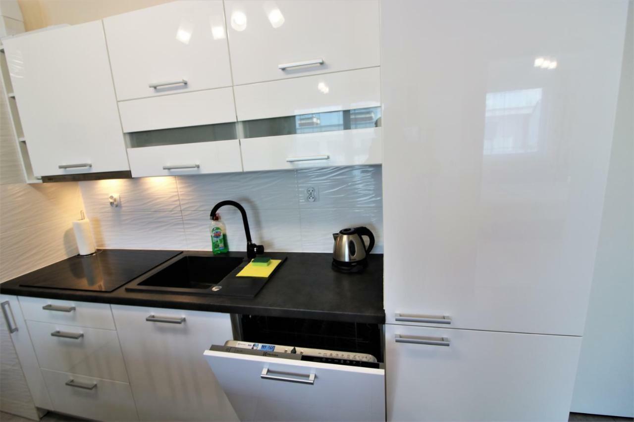 Apartament Superior Pastelowy Przy Plazy Kołobrzeg Exteriör bild
