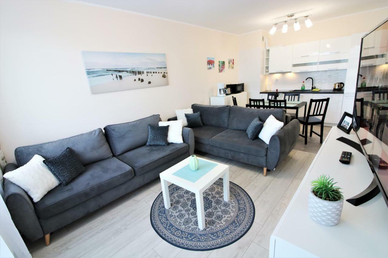 Apartament Superior Pastelowy Przy Plazy Kołobrzeg Exteriör bild